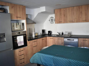 Maison de Village Charmante, 3 Ch, Terrasse, à Proximité des Pistes et Commerces à Bolquère - FR-1-592-66 Bolquère